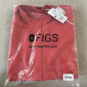 Figs NWT Rafaela scrub top